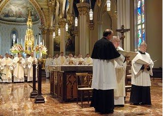 Fr David Tyson, CSC presiding at Mass