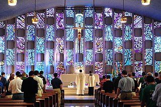 Holy Cross seminarians at Mass in Moreau Chapel