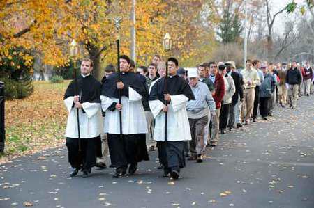 procession_all_souls_day_01