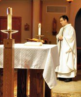 Fr Jim Gallagher, CSC preaching at Mass