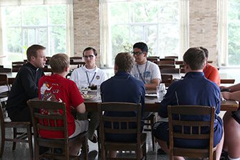 SSIP Participants Eating Lunch Together