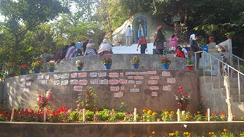 Grotto enshrining the Blessed Mother