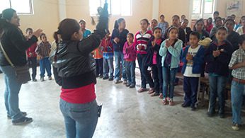 Singing God's Praise in Taman