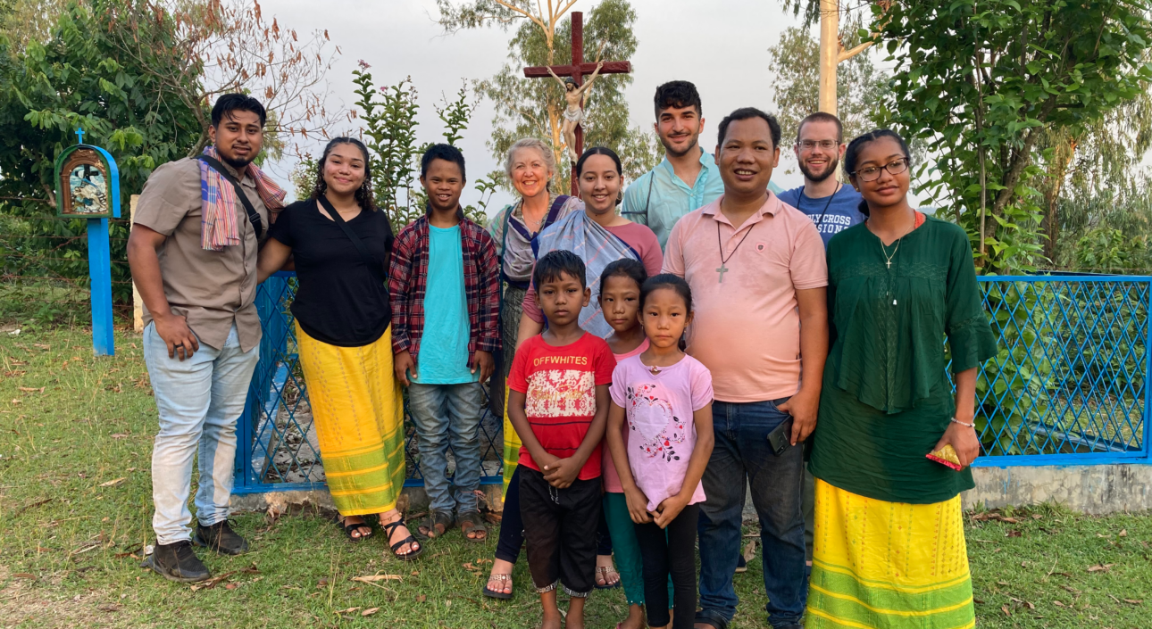 Br. Jimmy Henke with parishioners in Bangladesh