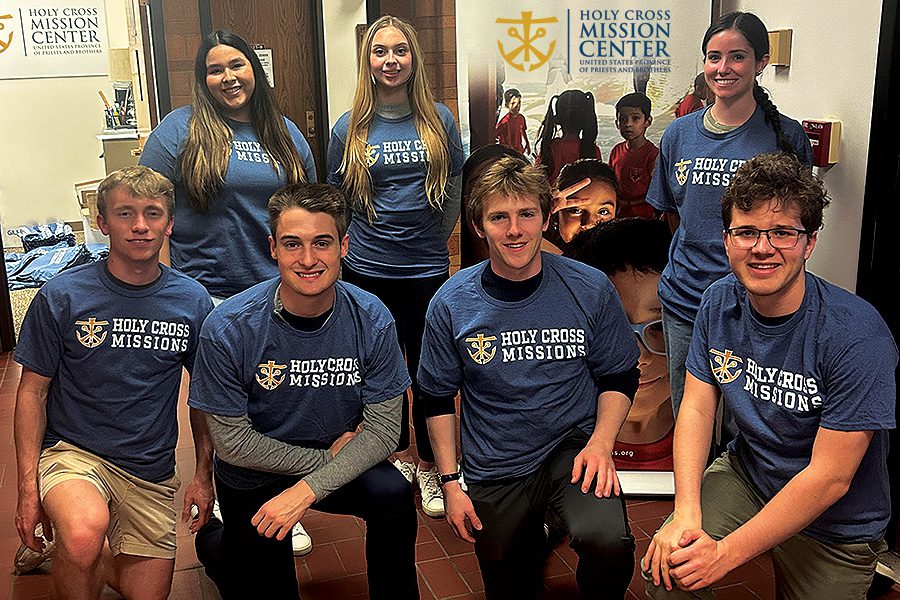 Seminarians & Students Prepare for Summer Immersions to Holy Cross Missions