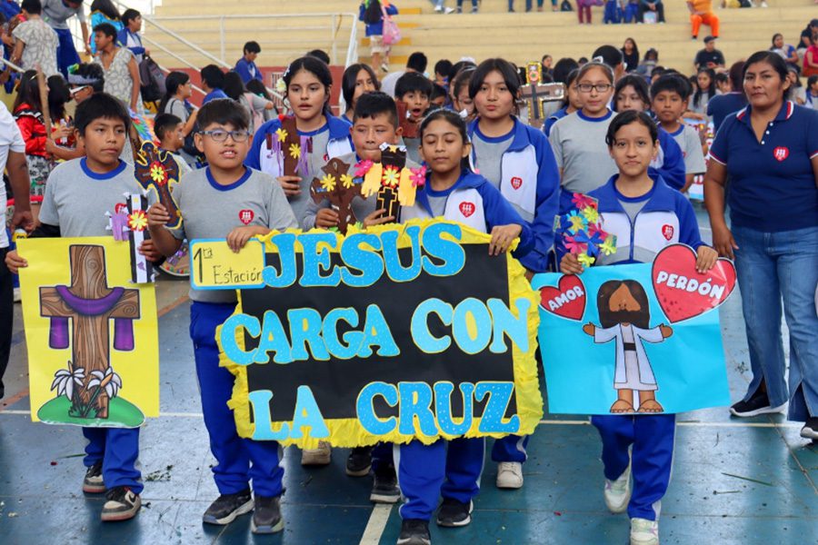 From Preschool to Secondary: United by the Cross at Colegio Fe y Alegría no. 25