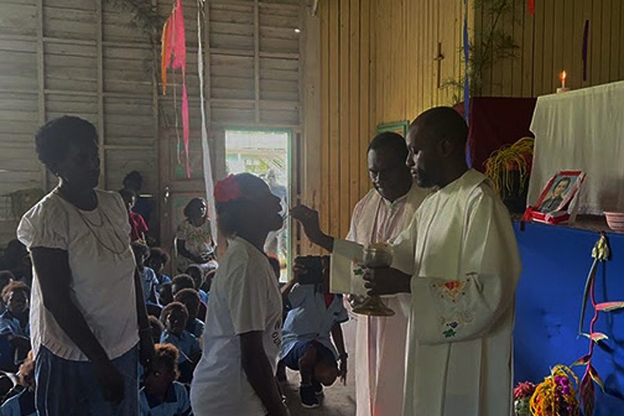 Papua New Guinea Missionaries Complete First Immersion Experience