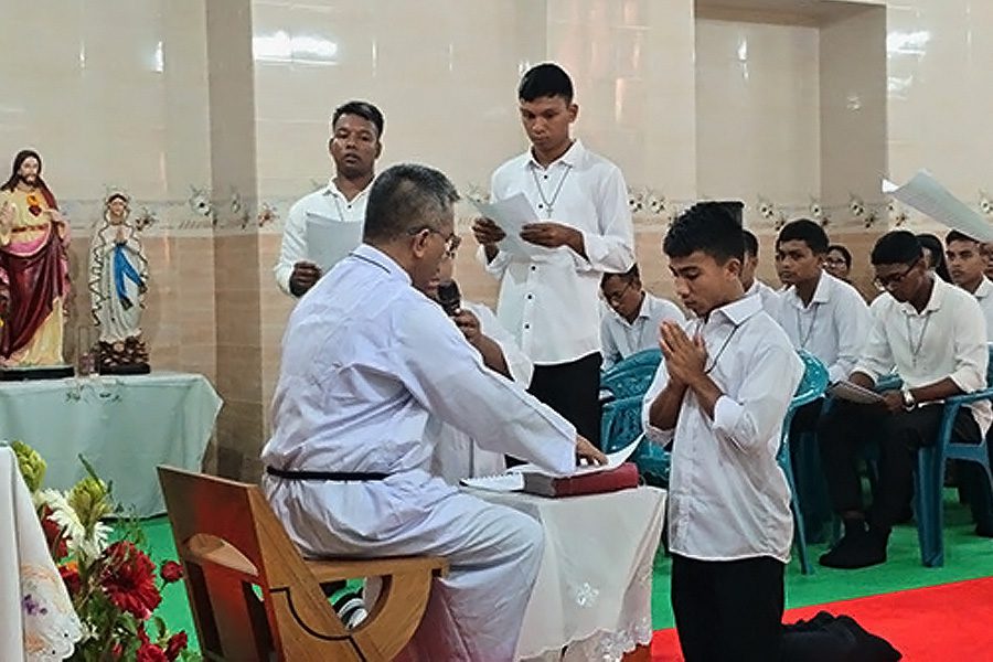 15 Make First Profession In Bangladesh