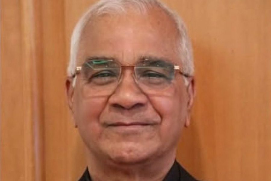 In memoriam: Rev. Emmanuel Kallarackal, C.S.C. (NEI)